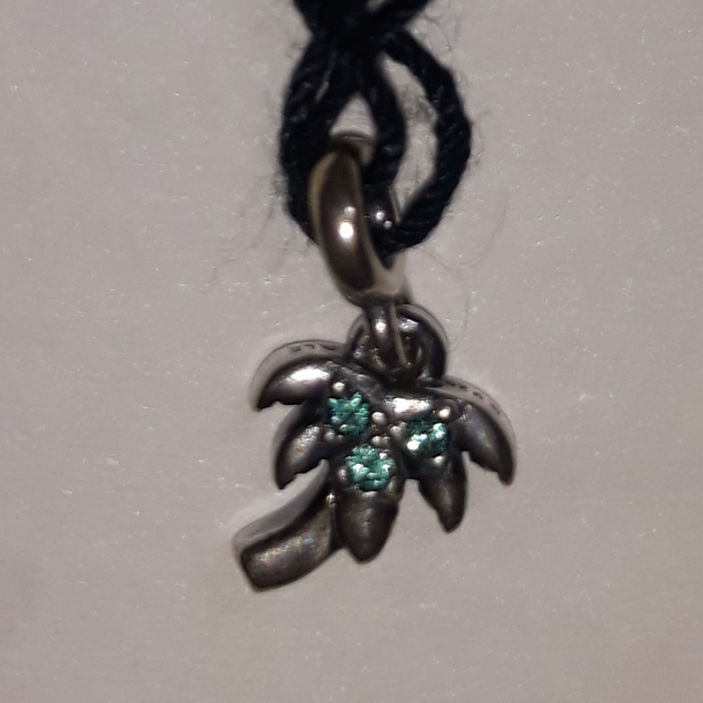 (New) Pandora Me Palm Tree Dangle Charm - Picture 3 of 4